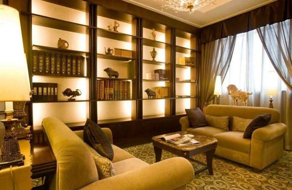 Huzhou International Hotel Екстер'єр фото